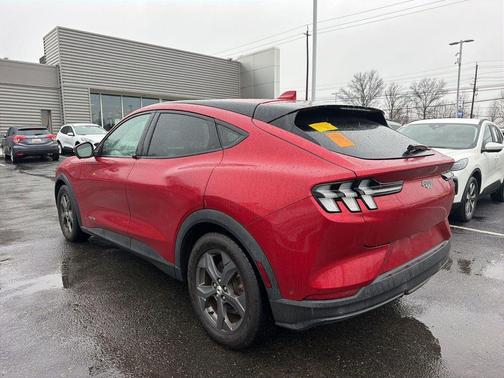 2021 Ford Mustang Mach-E Select