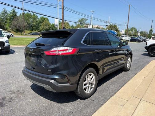 Stone Blue Metallic 2022 Ford Edge SEL