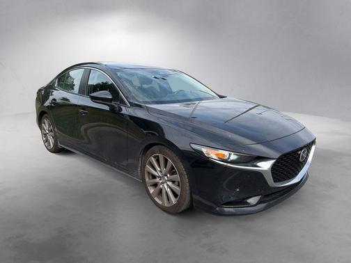 Jet Black 2019 Mazda Mazda3 FWD w/Select Package