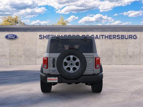 Avalanche Gray 2026 Ford Bronco Big Bend