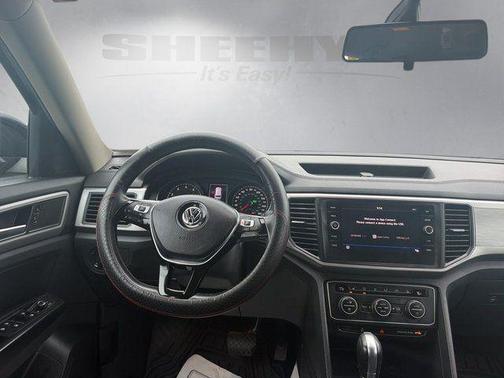 Deep Black Pearl 2019 Volkswagen Atlas 2.0T SE