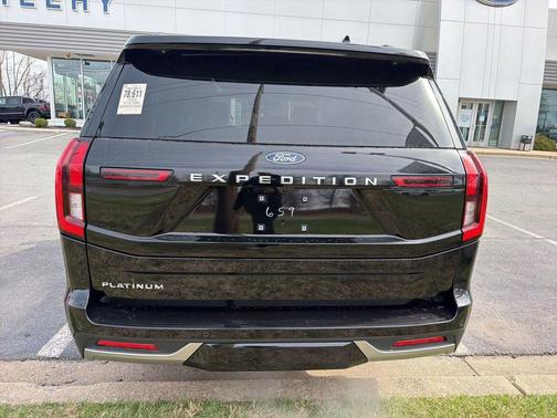 Black Metallic 2025 Ford Expedition Platinum