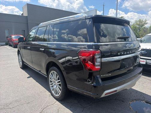 Agate Black Metallic 2023 Ford Expedition Max Platinum