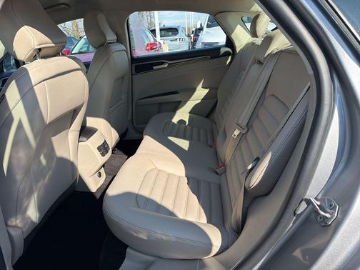 2020 Ford Fusion Hybrid SEL