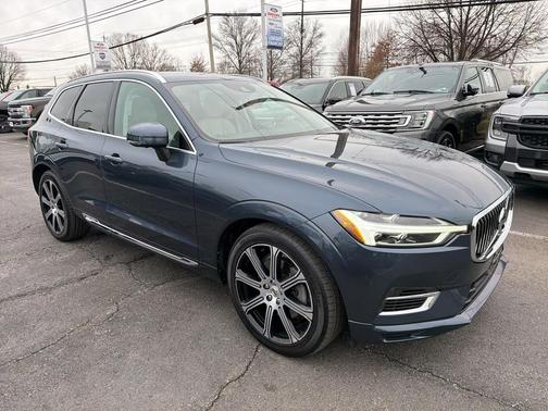 2021 Volvo XC60 Recharge Plug-In Hybrid T8 Inscription
