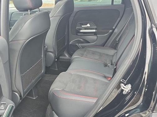 2022 Mercedes-Benz GLA 250 Base