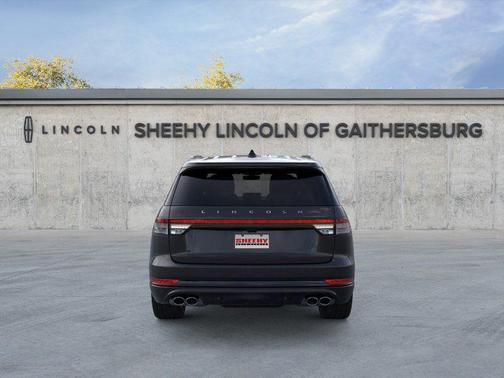 Infinite Black Metallic Clearcoat 2026 Lincoln Aviator Premiere