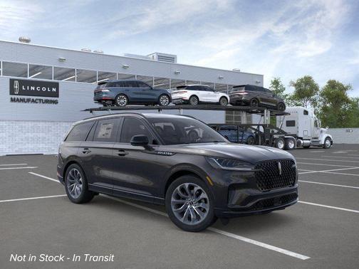 Infinite Black Metallic Clearcoat 2026 Lincoln Aviator Premiere