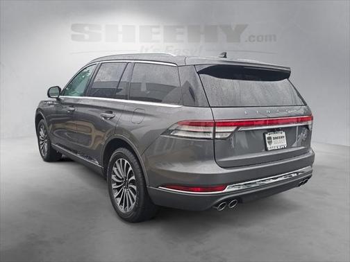 2022 Lincoln Aviator Standard AWD