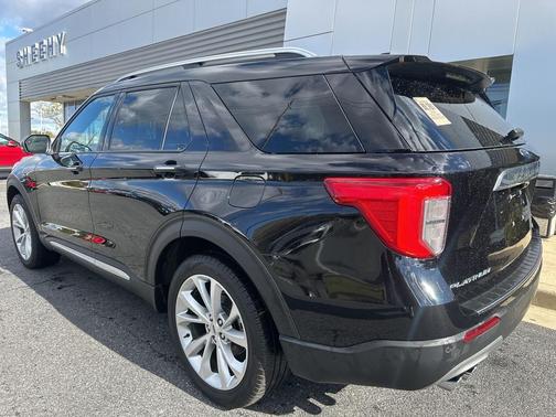 2023 Ford Explorer Platinum
