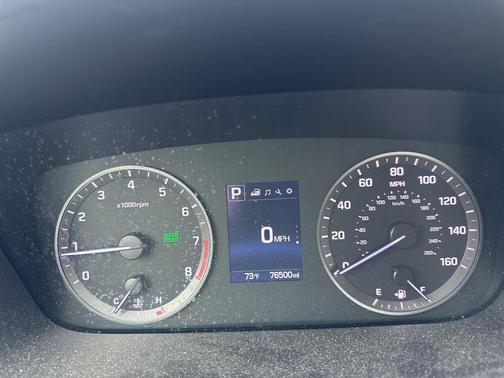 2016 Hyundai SONATA SE