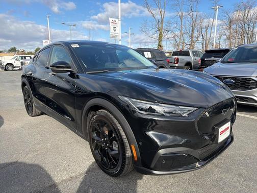 2024 Ford Mustang Mach-E Select