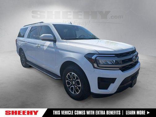 Oxford White 2023 Ford Expedition Max XLT