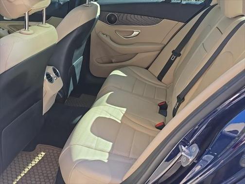 2017 Mercedes-Benz C-Class C 300 4MATIC Luxury