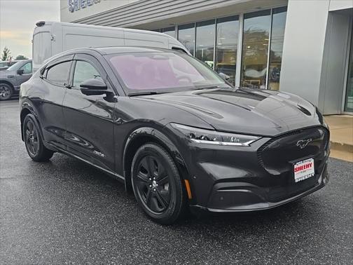 2022 Ford Mustang Mach-E California Route 1