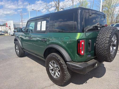 Green Metallic 2025 Ford Bronco Badlands