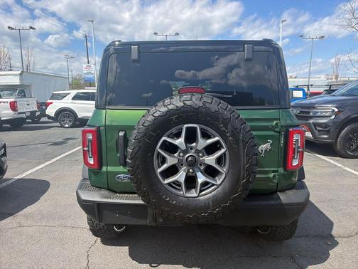 Green Metallic 2025 Ford Bronco Badlands