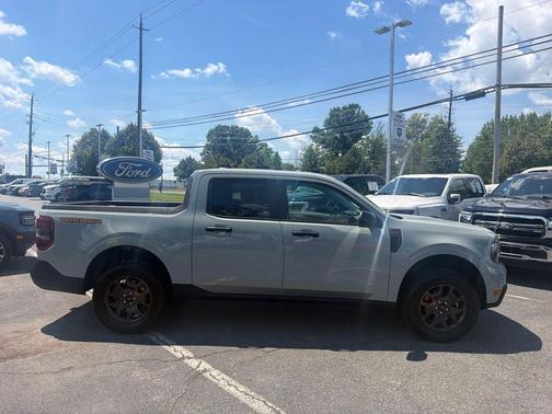 Cactus Gray 2024 Ford Maverick XLT