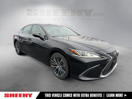 2024 Lexus ES 300h Base