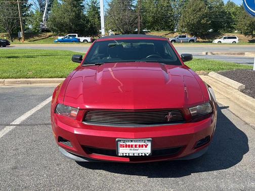 Red Candy Metallic Tinted Clearcoat 2011 Ford Mustang V6 Premium