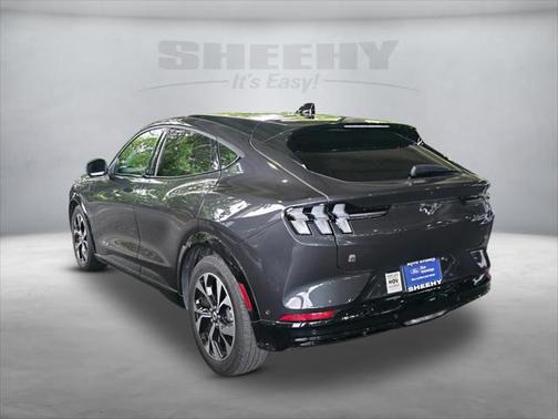 2022 Ford Mustang Mach-E Premium