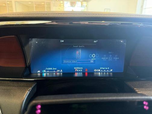 Infinite Black Metallic Clearcoat 2022 Lincoln Navigator Reserve