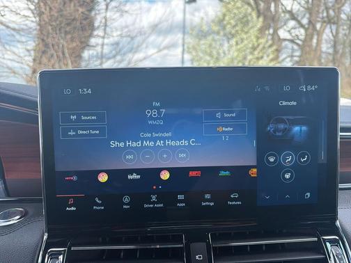 Infinite Black Metallic Clearcoat 2022 Lincoln Navigator Reserve