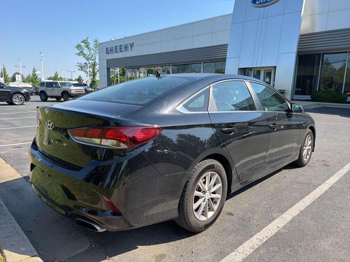 Phantom Black 2019 Hyundai SONATA SE