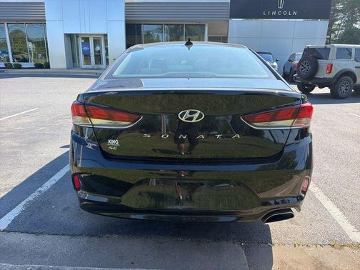 Phantom Black 2019 Hyundai SONATA SE