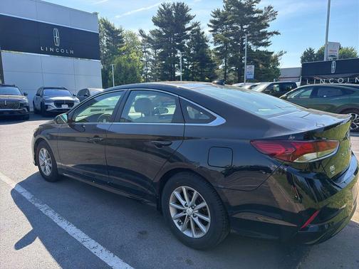 Phantom Black 2019 Hyundai SONATA SE