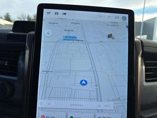 2024 Ford F-150 Lightning LARIAT