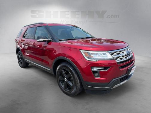 Ruby Red Metallic Tinted Clearcoat 2018 Ford Explorer XLT