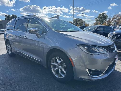 2020 Chrysler Pacifica Limited