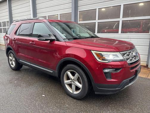 Ruby Red 2018 Ford Explorer XLT