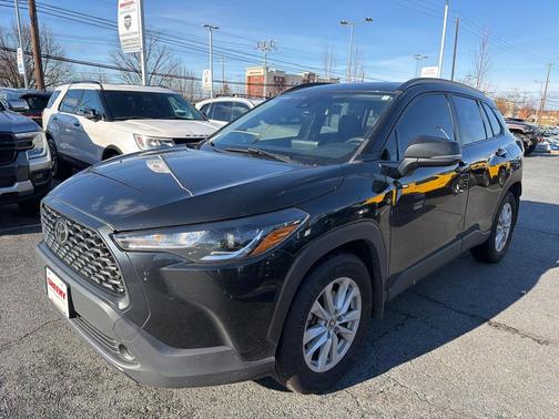 2022 Toyota Corolla Cross LE