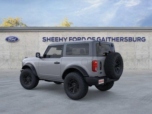 Avalanche Gray 2026 Ford Bronco Base
