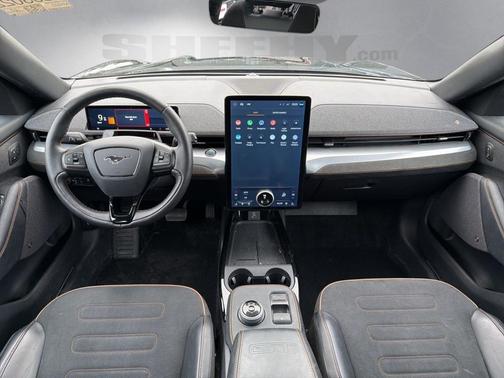 2021 Ford Mustang Mach-E GT