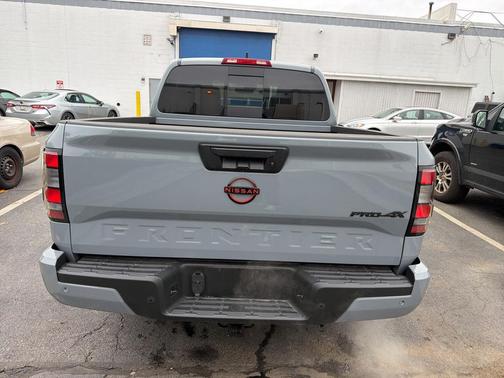 2024 Nissan Frontier PRO-4X