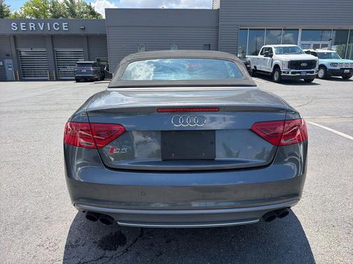 Daytona Gray Pearl 2017 Audi S5 3.0T