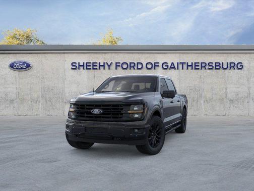 Agate Black Metallic 2026 Ford F-150 XLT