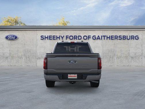 Carbonized Gray Metallic 2026 Ford F-150 XLT