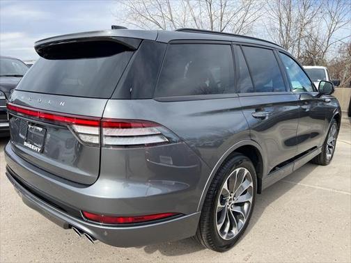2025 Lincoln Aviator Premiere