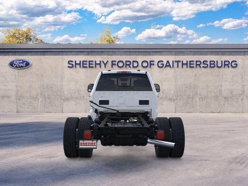 Oxford White 2026 Ford F-450 XL
