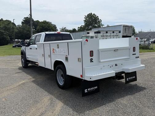 Oxford White 2026 Ford F-450 XL