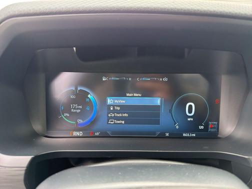 2025 Ford F-150 Lightning Pro