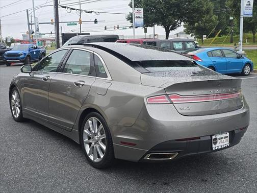 2016 Lincoln MKZ Base