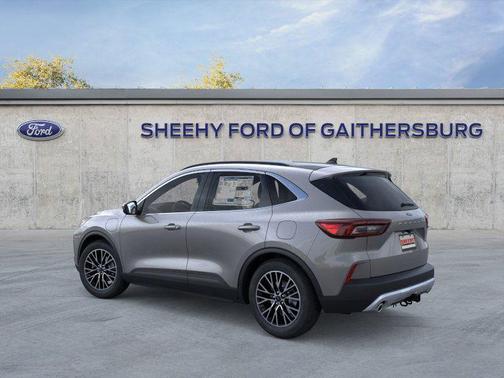 2026 Ford Escape PHEV SE