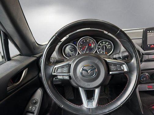 2020 Mazda MX-5 Miata Sport
