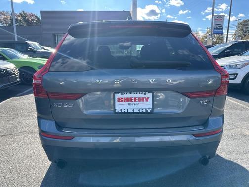 2019 Volvo XC60 T5 Momentum