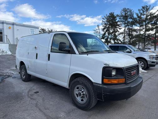 2011 GMC Savana 2500 Work Van